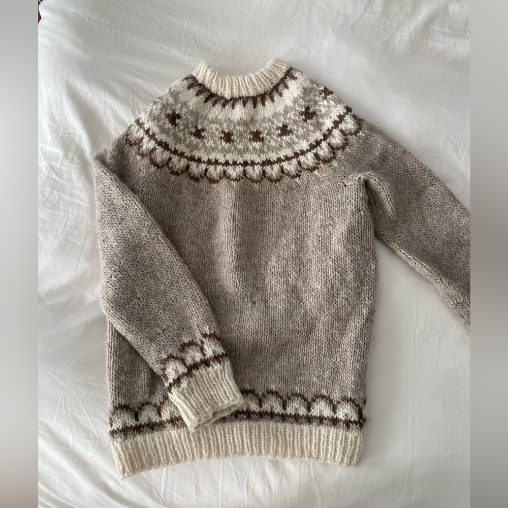 Vintage wool sweater